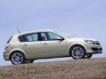 Vauxhall Astra 5-Door 2004 года